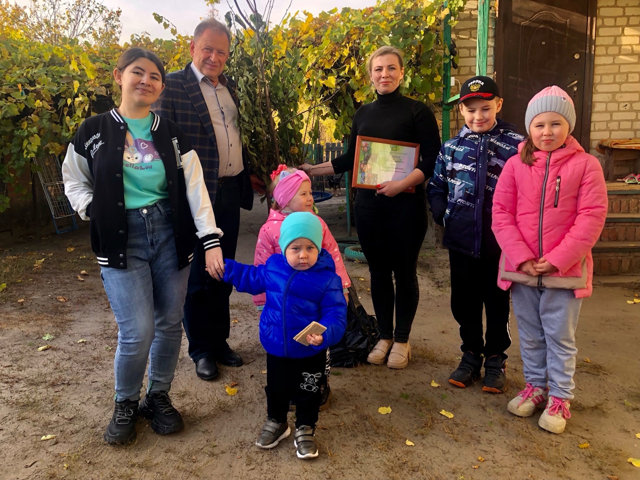 Продолжается реализация новой меры поддержки семей, где родился пятый и последующий ребёнок после 1 января 2024 года.