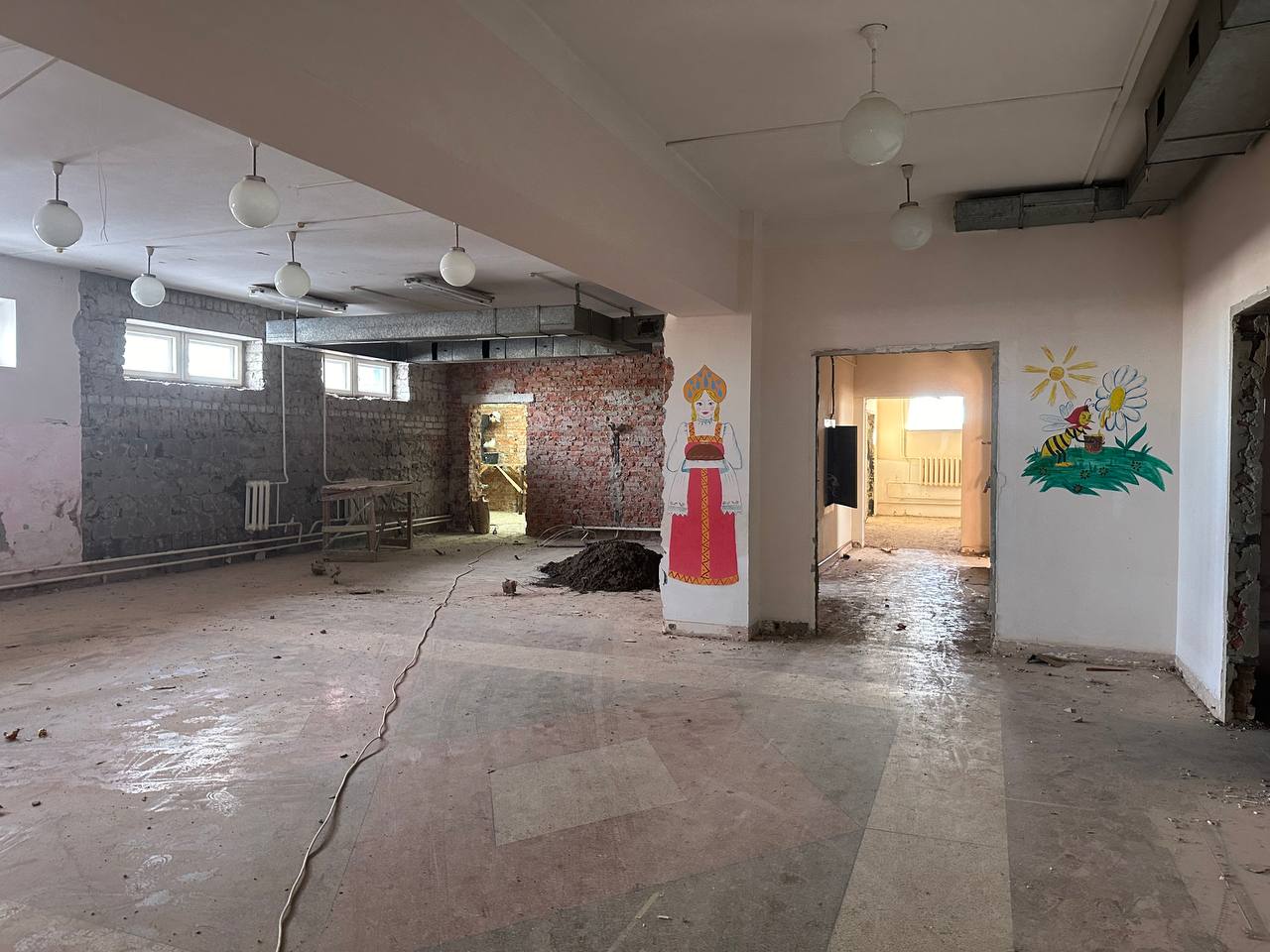 В селе Тимоново начался капитальный ремонт средней школы.