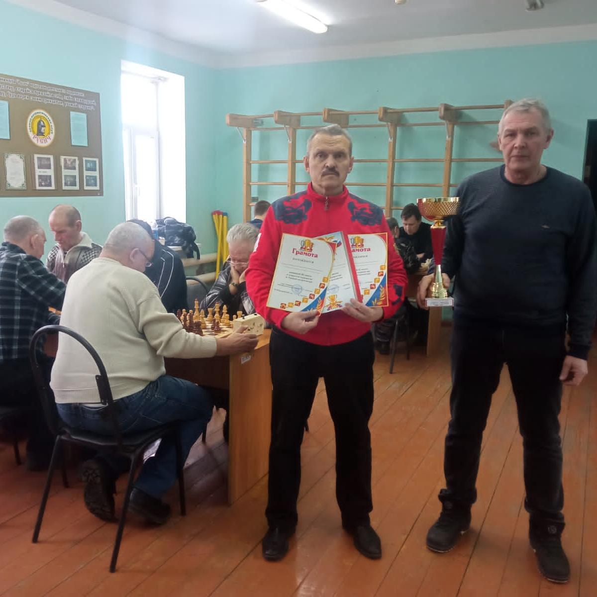 В Уразовском ФОКе «Русич» состоялось открытое первенство по шахматам.