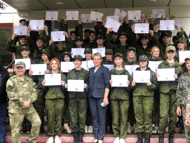 Состоялось торжественное закрытие второй смены Центра военно-спортивной подготовки и патриотического воспитания молодёжи «Воин». Состоялось торжественное закрытие второй смены Центра военно-спортивной подготовки и патриотического воспитания молодёжи «Воин».