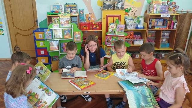 реализован проект «Организация творческой лаборатории «Ребенок в культуре» на территории Валуйского городского округа». реализован проект «Организация творческой лаборатории «Ребенок в культуре» на территории Валуйского городского округа».
