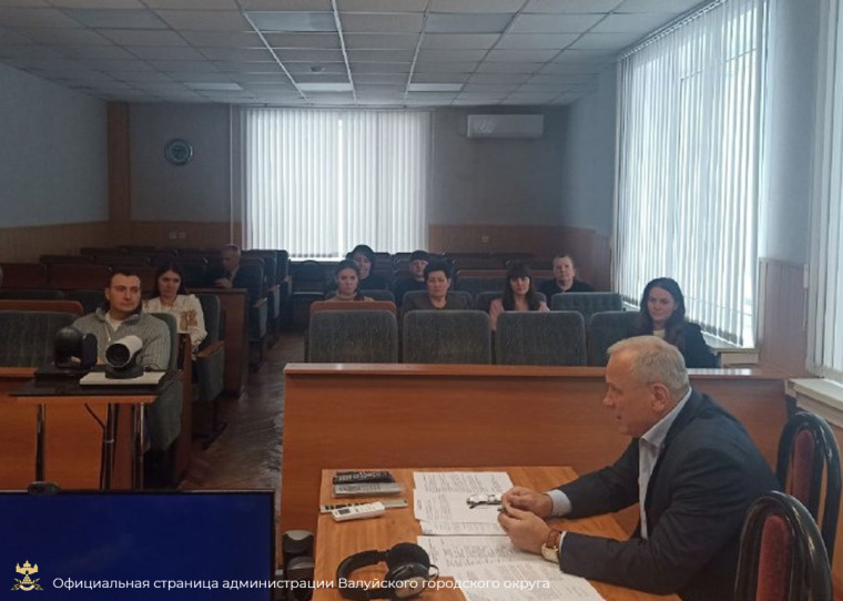 Первый заместитель главы администрации Валуйского городского округа Алексей Климов встретился с представителями НКО. Первый заместитель главы администрации Валуйского городского округа Алексей Климов встретился с представителями НКО.