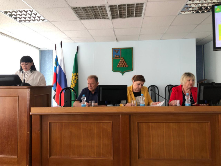 Состоялось заседание Совета депутатов. Состоялось заседание Совета депутатов.
