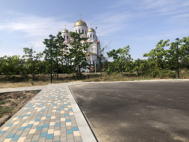 В Валуйках продолжается благоустройство общественных территорий. В Валуйках продолжается благоустройство общественных территорий.