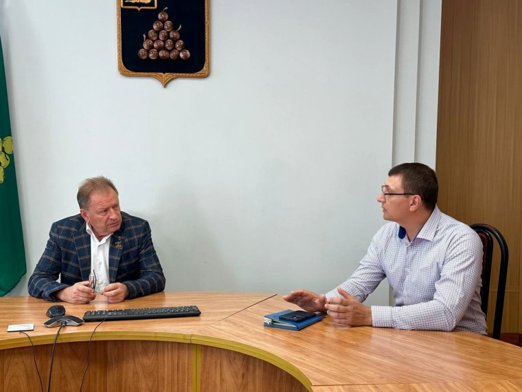 Состоялась встреча с руководителем НКО. Состоялась встреча с руководителем НКО.