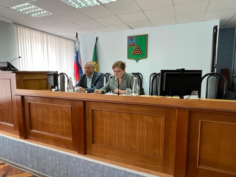 Совет депутатов Валуйского городского округа принял решение о назначении выборов депутатов. Совет депутатов Валуйского городского округа принял решение о назначении выборов депутатов.