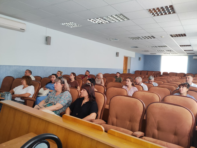 Состоялось совещание на тему «Оценка и управление профессиональными рисками». Состоялось совещание на тему «Оценка и управление профессиональными рисками».
