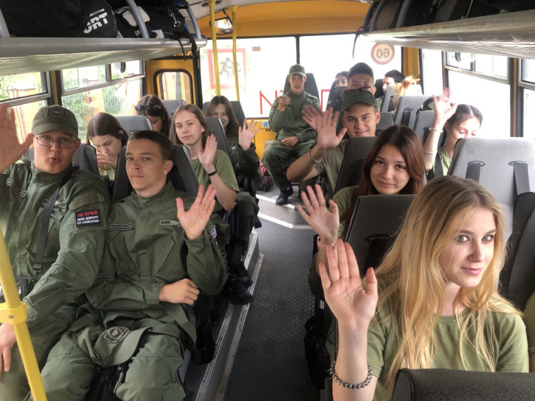 Валуйские студенты примут участие в региональном этапе военно-спортивной игры «Зарница 2.0: Время Героев!». Валуйские студенты примут участие в региональном этапе военно-спортивной игры «Зарница 2.0: Время Героев!».