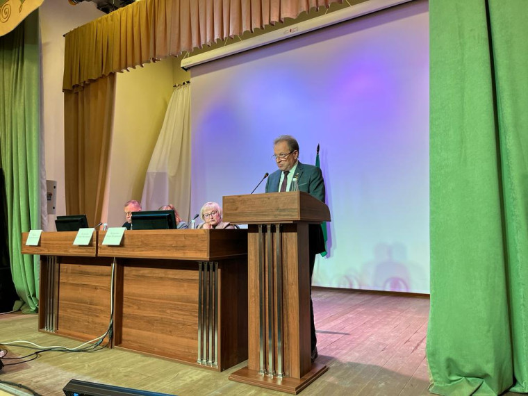Совет депутатов Валуйского городского округа второго созыва провёл первое заседание в новом составе. Совет депутатов Валуйского городского округа второго созыва провёл первое заседание в новом составе.