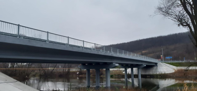 Приёмка моста через реку Оскол между селами Принцевка и Поминово.